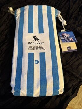 Dock & Bay XL Quick-Dry Beach Towel — Blue & White Stripe